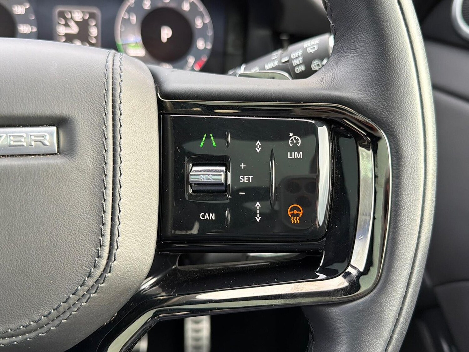 Used Land Rover Range Rover Evoque 2024 for sale - 76879698: Photo 31