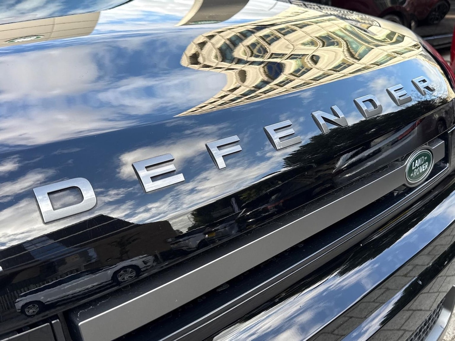 Used Land Rover Defender 2022 for sale - 76682562: Photo 40