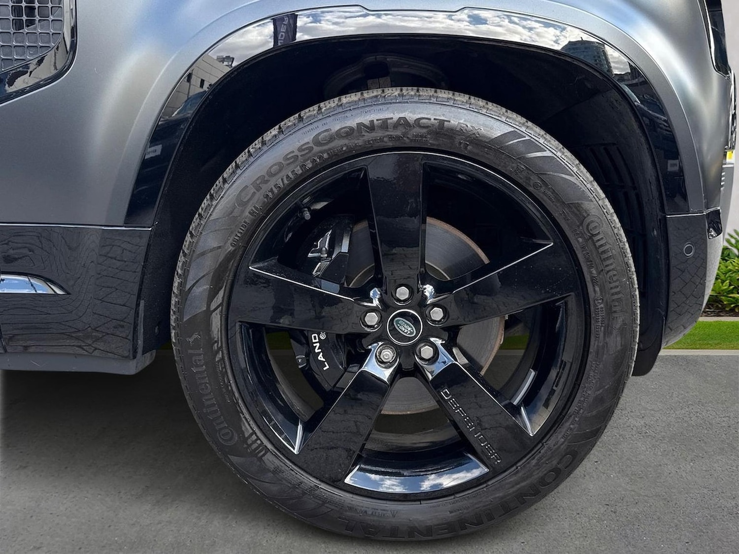 Used Land Rover Defender 2022 for sale - 76682562: Photo 8