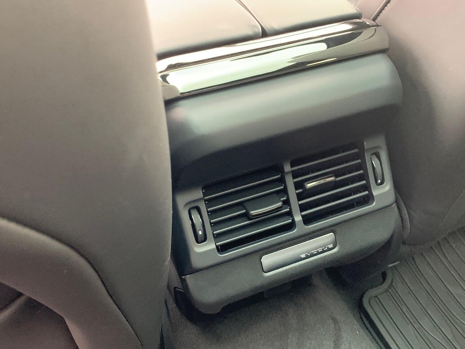 Used Land Rover Range Rover Evoque 2025 for sale - 77489441: Photo 18