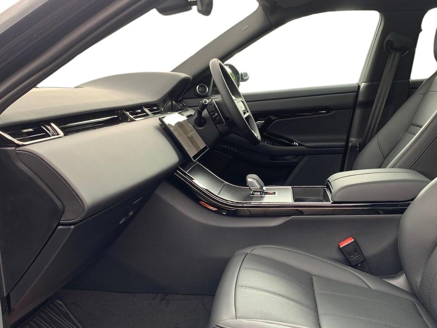 Used Land Rover Range Rover Evoque 2025 for sale - 77489441: Photo 3