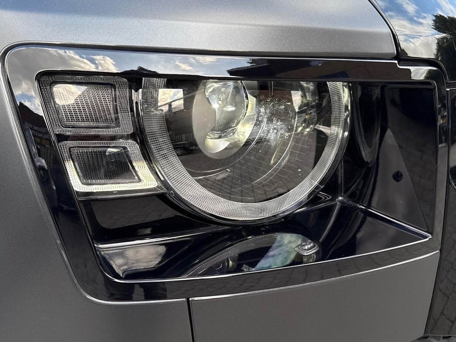 Used Land Rover Defender 2022 for sale - 77488167: Photo 17