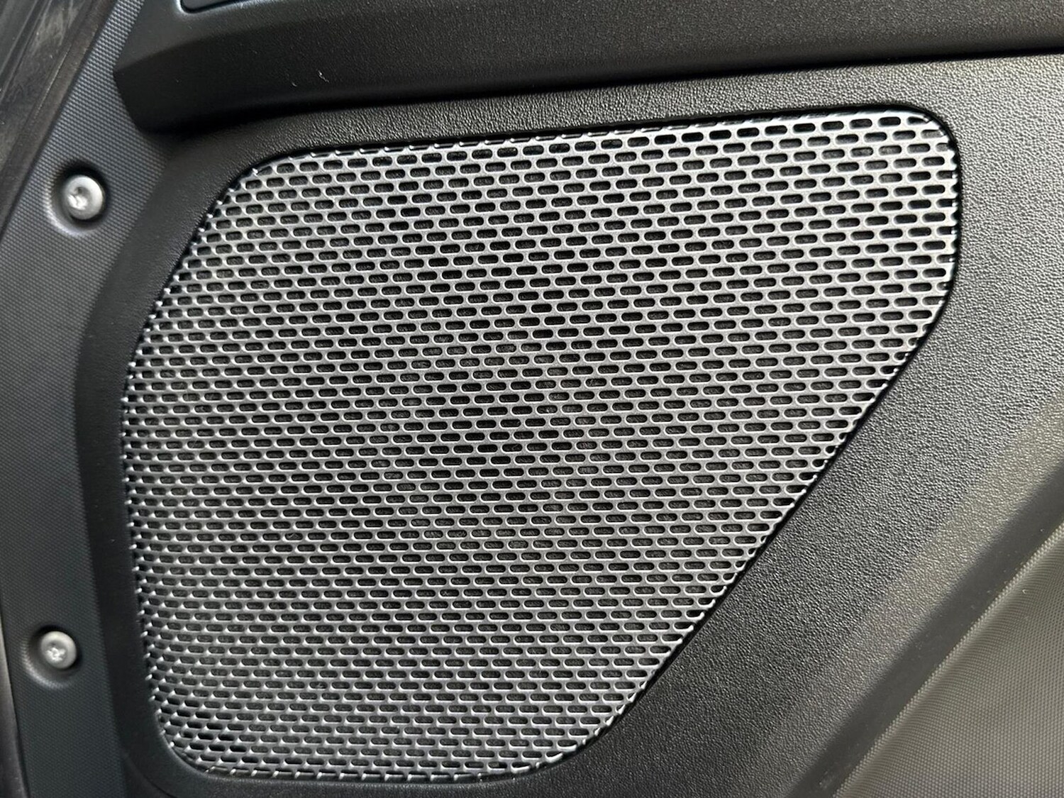 Used Land Rover Defender 2022 for sale - 77488167: Photo 24