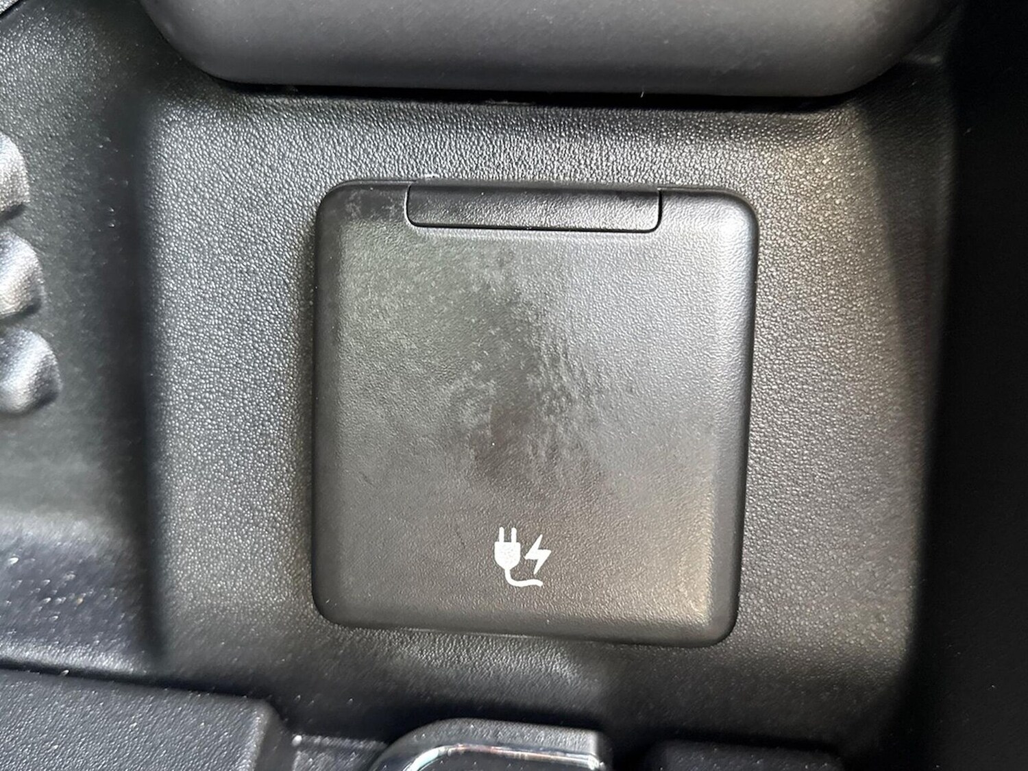 Used Land Rover Defender 2022 for sale - 77488167: Photo 28