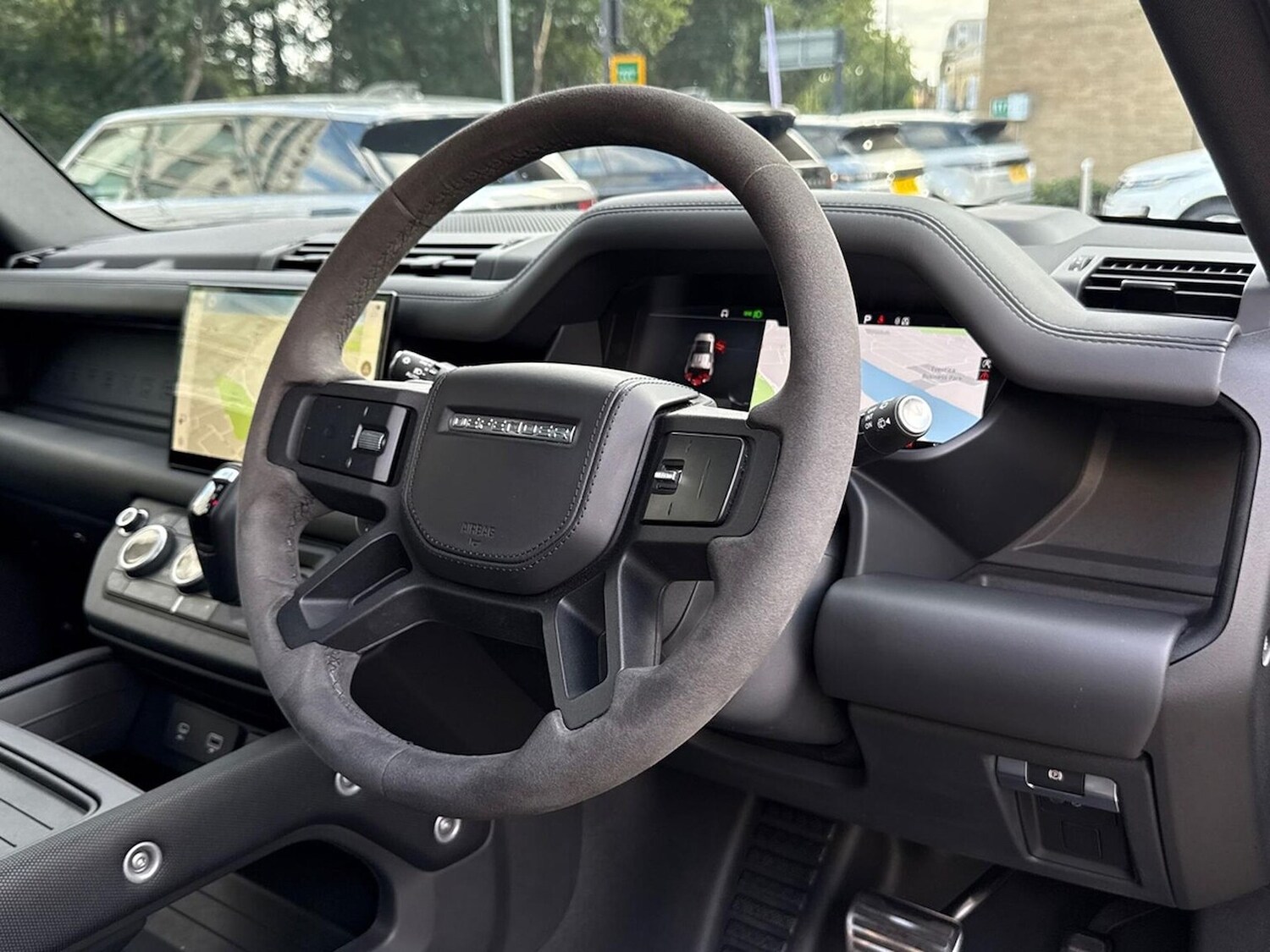 Used Land Rover Defender 2022 for sale - 77488167: Photo 36