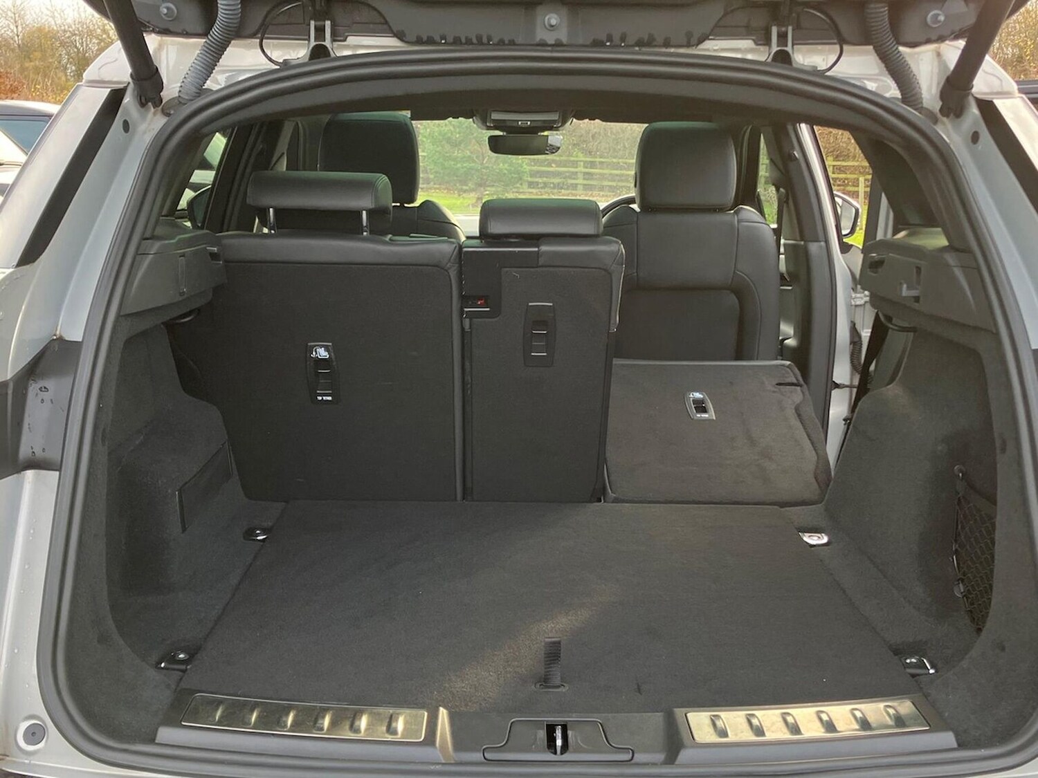 Used Land Rover Range Rover Evoque 2023 for sale - 76885043: Photo 36