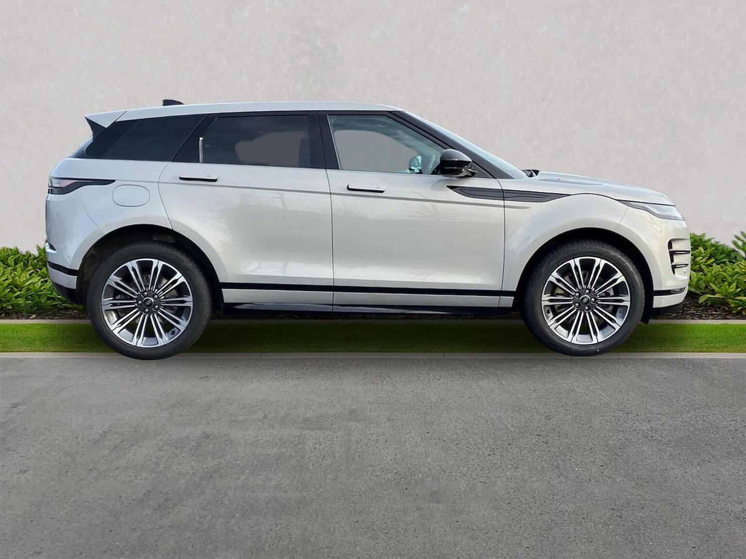 Used Land Rover Range Rover Evoque 2023 for sale - 76885043: Photo 5