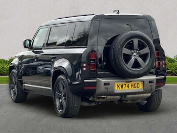 Used Land Rover Defender 2024 for sale - 78310634: Photo
