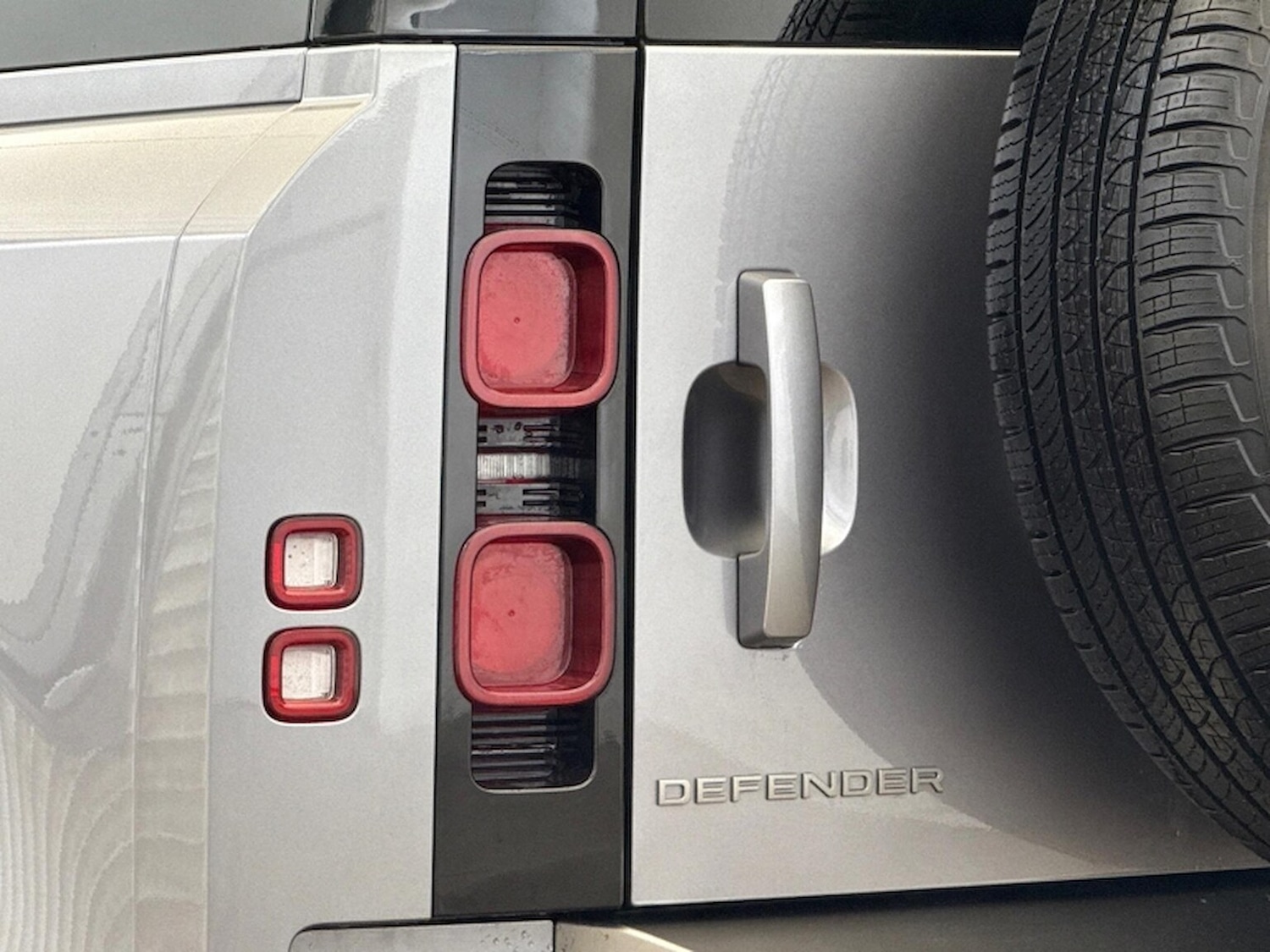 Used Land Rover Defender 2024 for sale - 76655866: Photo 19