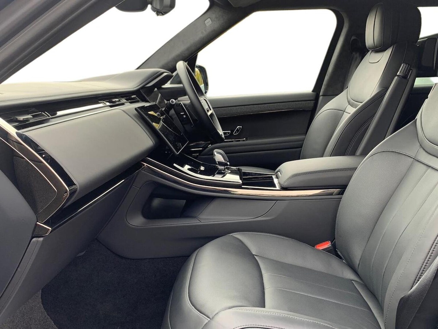 Used Land Rover Range Rover Sport 2024 for sale - 76525814: Photo 3