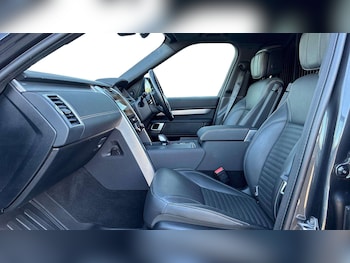 Used Land Rover Discovery 2024 for sale - 79467879: Photo