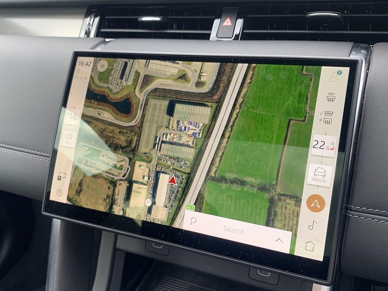 Used Land Rover Discovery Sport 2025 for sale - 76532428: Photo 11