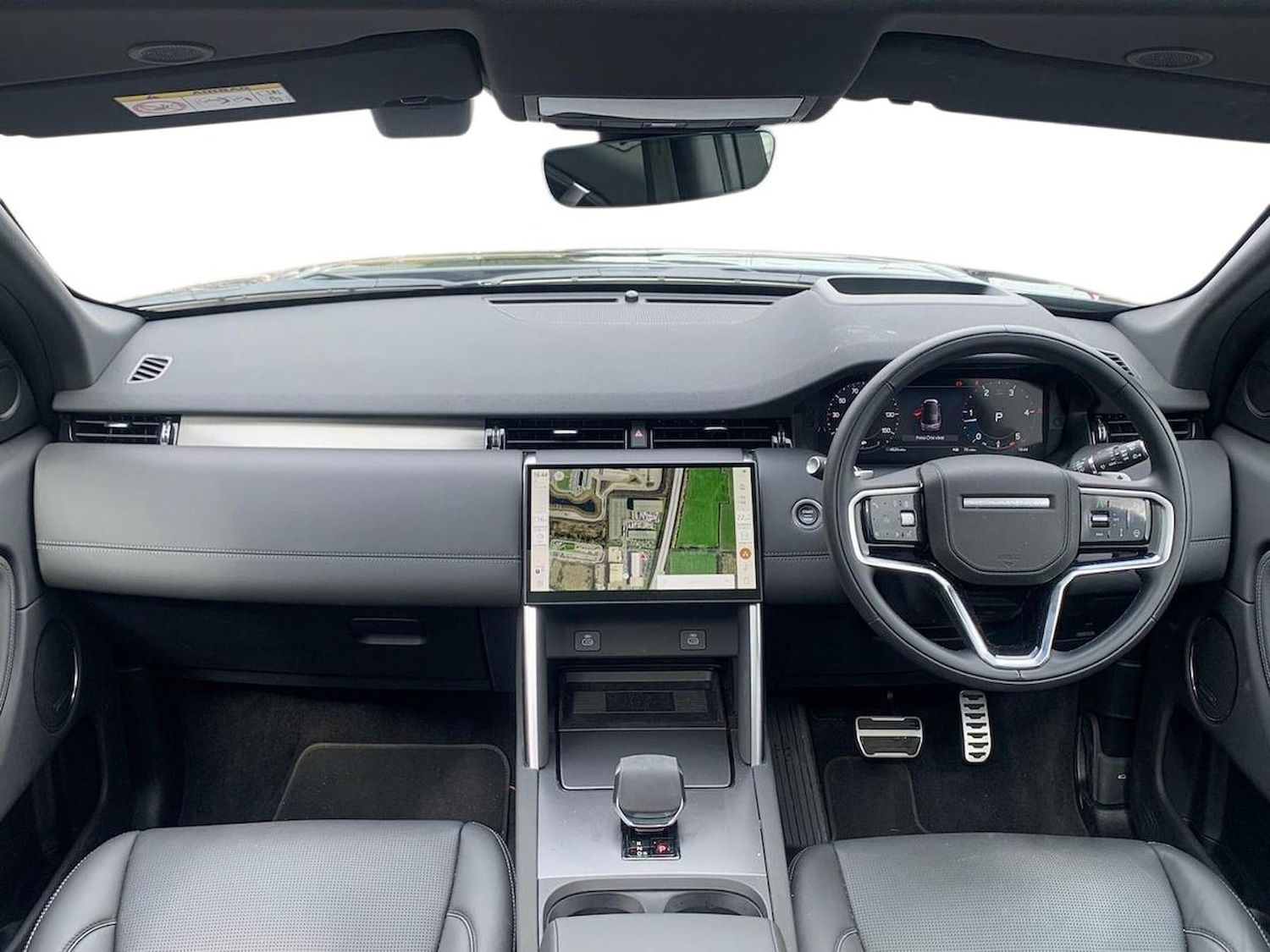 Used Land Rover Discovery Sport 2025 for sale - 76532428: Photo 9