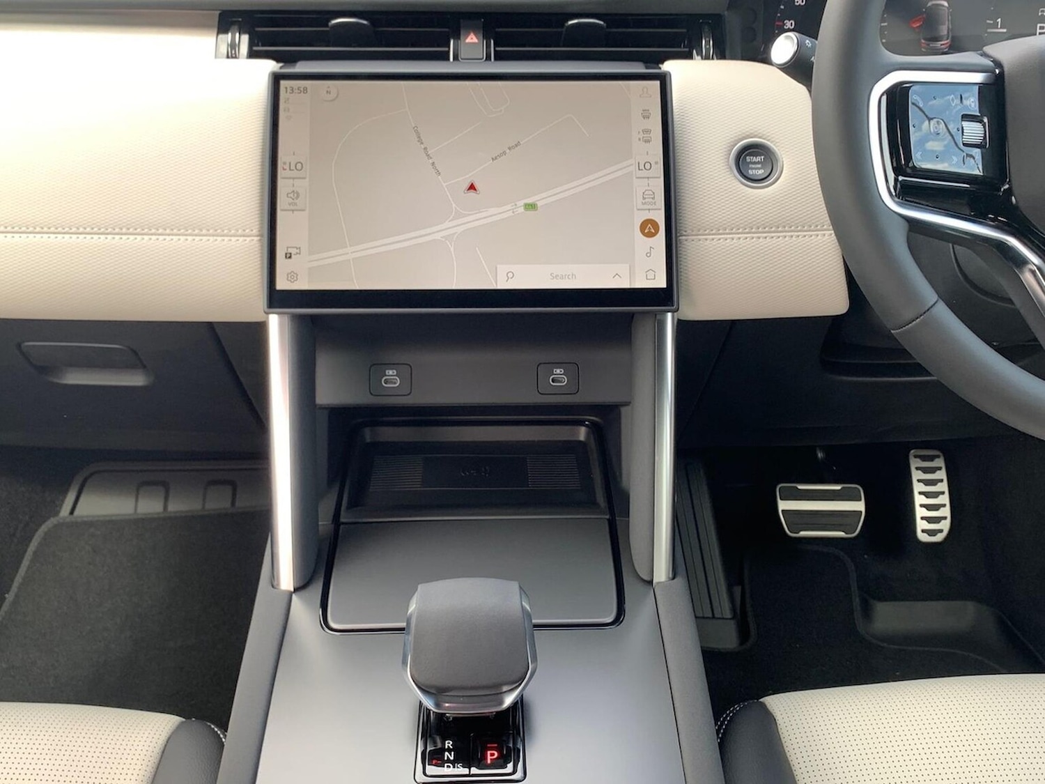 Used Land Rover Discovery Sport 2025 for sale - 77489396: Photo 14