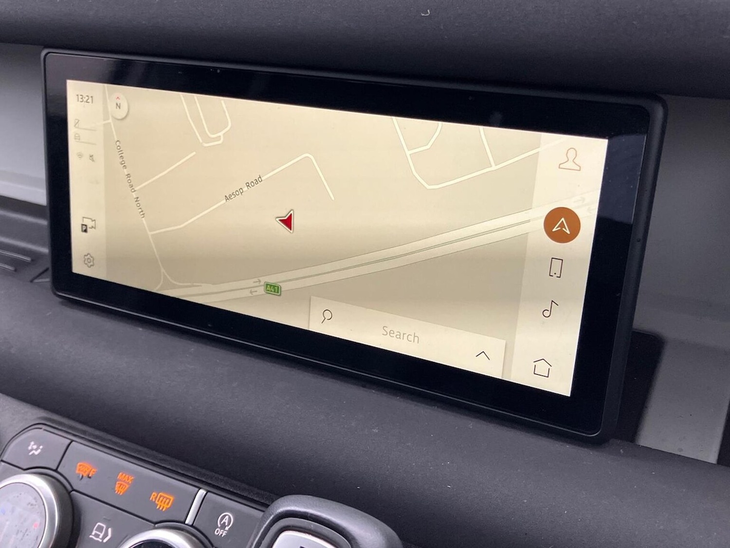 Used Land Rover Defender 2023 for sale - 77789586: Photo 11