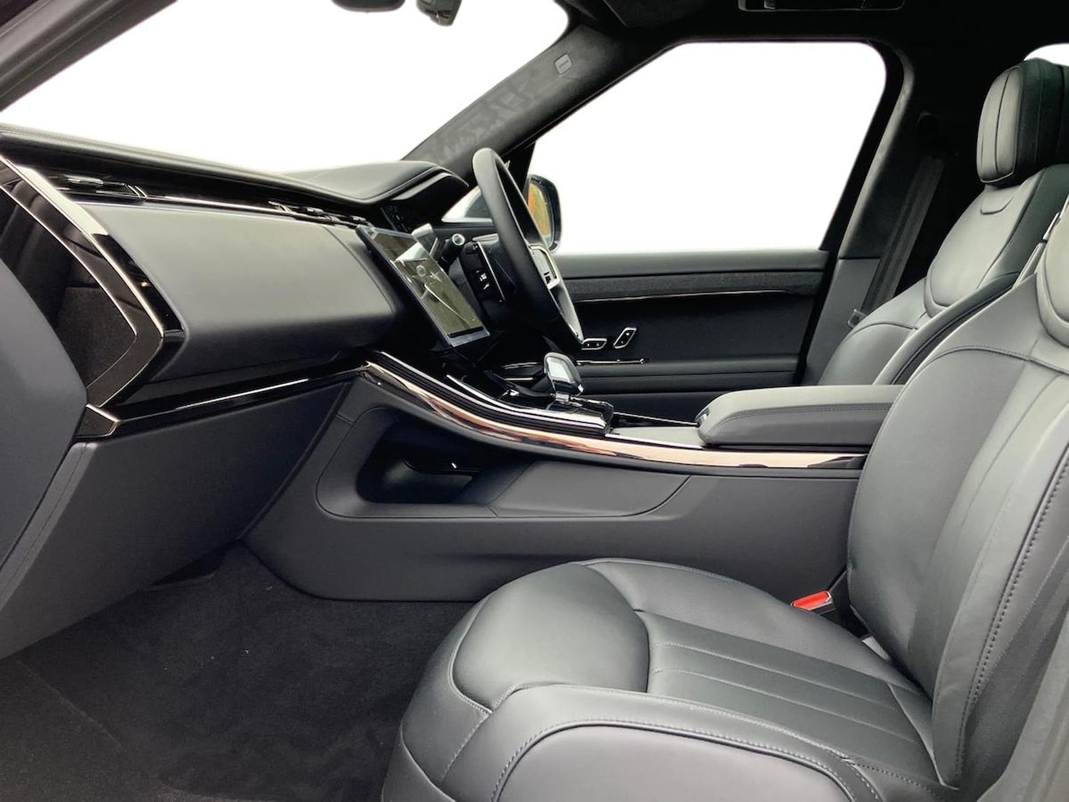 Used Land Rover Range Rover Sport 2025 for sale - 76541833: Photo 3