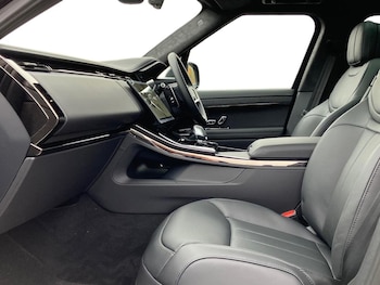 Used Land Rover Range Rover Sport 2025 for sale - 76541833: Photo