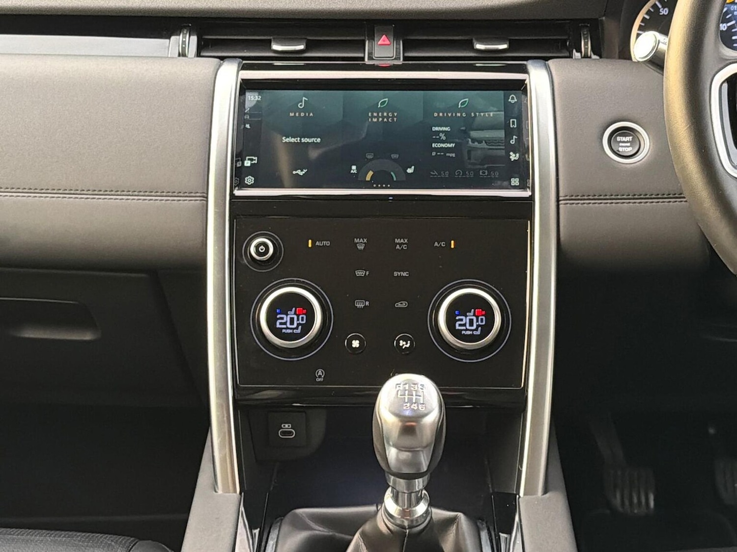 Used Land Rover Discovery Sport 2022 for sale - 76807556: Photo 14