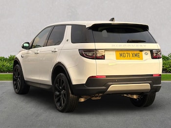 Used Land Rover Discovery Sport 2022 for sale - 76807556: Photo
