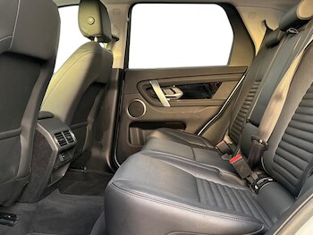 Used Land Rover Discovery Sport 2022 for sale - 76807556: Photo