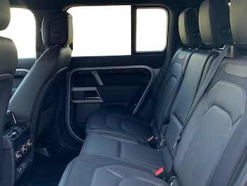 Used Land Rover Defender 2023 for sale - 75436498: Photo