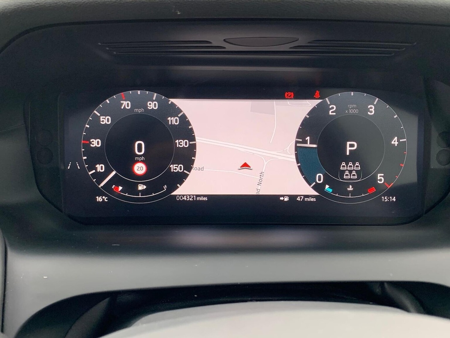 Used Land Rover Discovery Sport 2025 for sale - 76352461: Photo 16