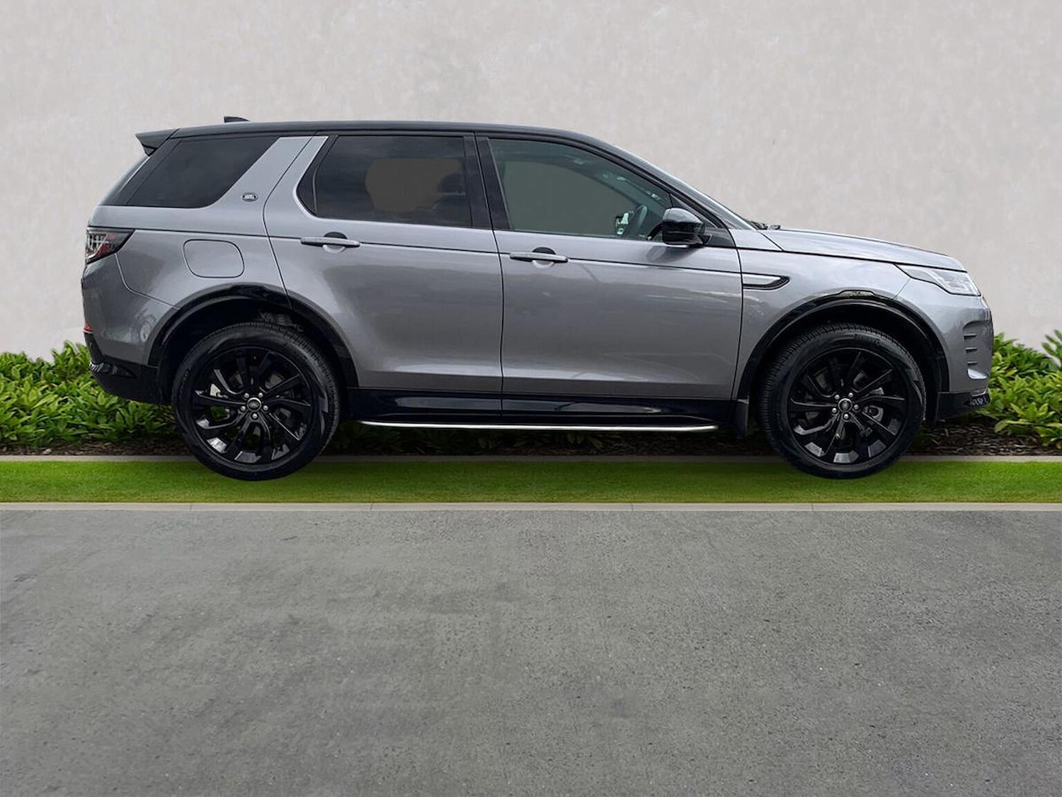 Used Land Rover Discovery Sport 2025 for sale - 76352461: Photo 5