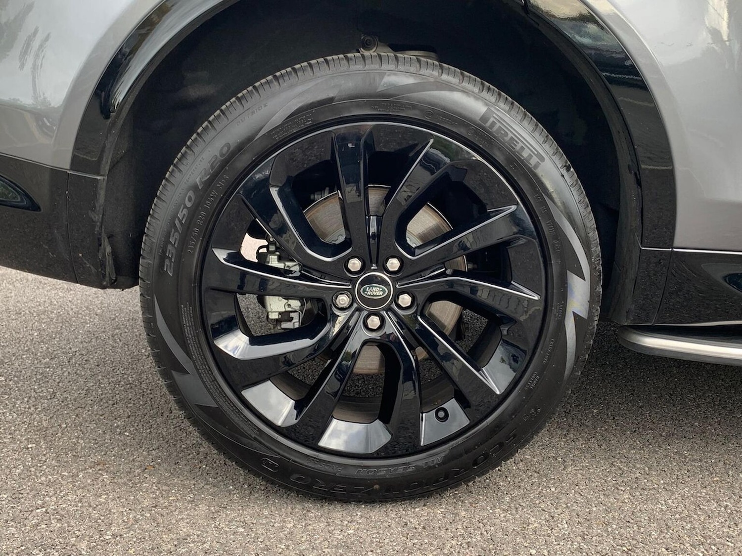 Used Land Rover Discovery Sport 2025 for sale - 76352461: Photo 8