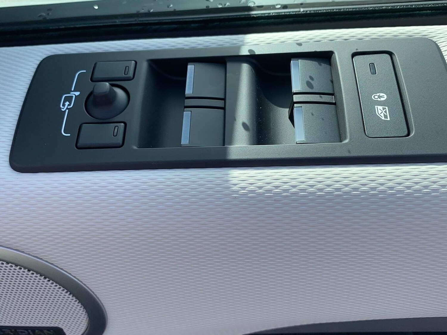 Used Land Rover Discovery 2025 for sale - 77489381: Photo 25