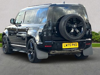 Used Land Rover Defender 2025 for sale - 78191600: Photo