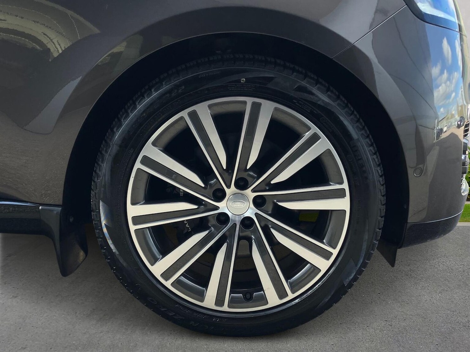 Used Land Rover Range Rover 2024 for sale - 78191759: Photo 10