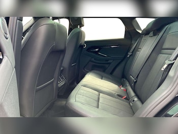 Used Land Rover Range Rover Evoque 2025 for sale - 79620323: Photo