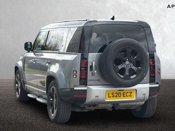 Used Land Rover Defender 2020 for sale - 79017711: Photo
