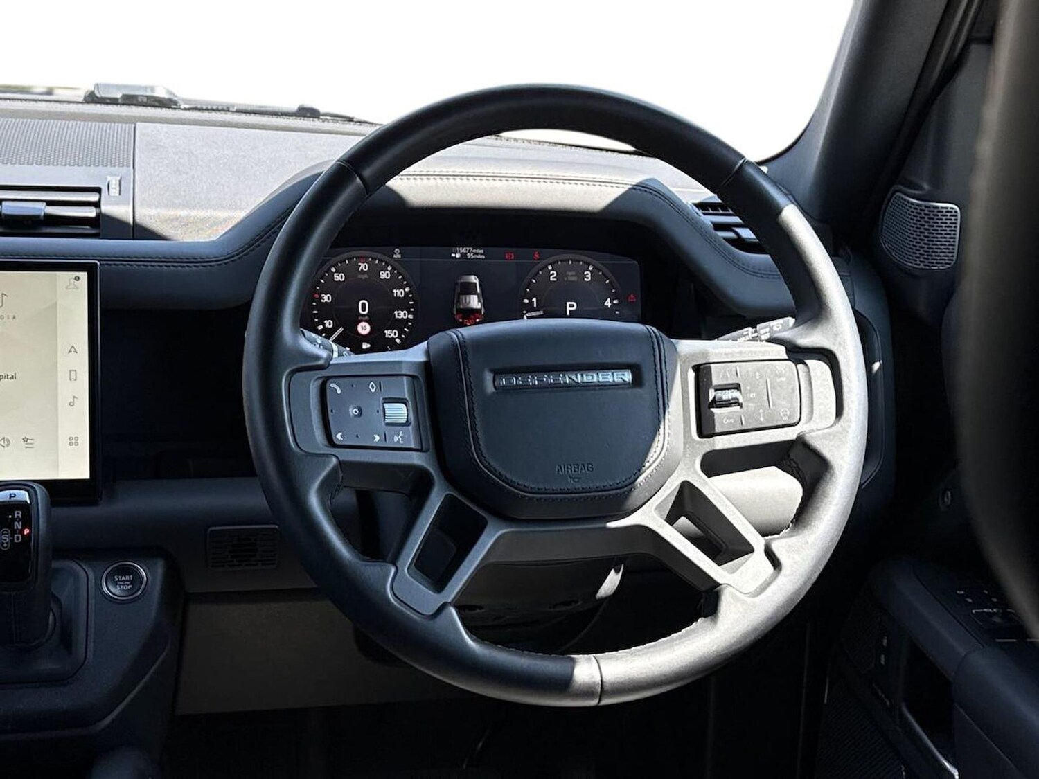 Used Land Rover Defender 2023 for sale - 76505005: Photo 15