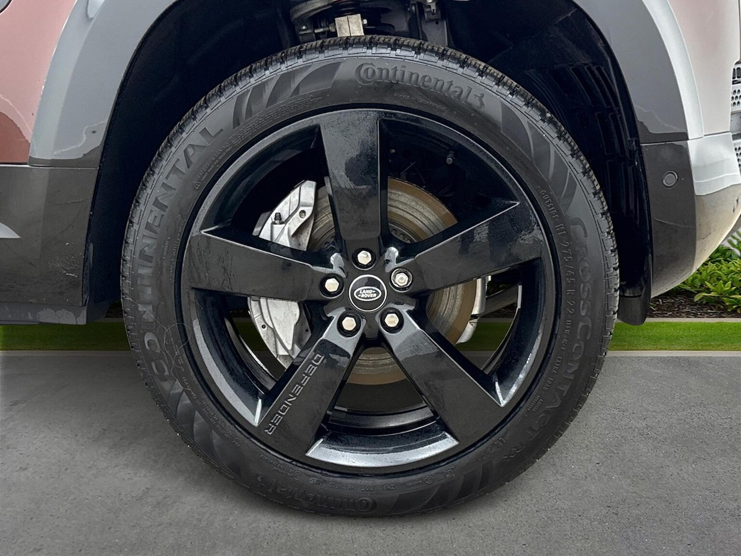 Used Land Rover Defender 2024 for sale - 78191748: Photo 10