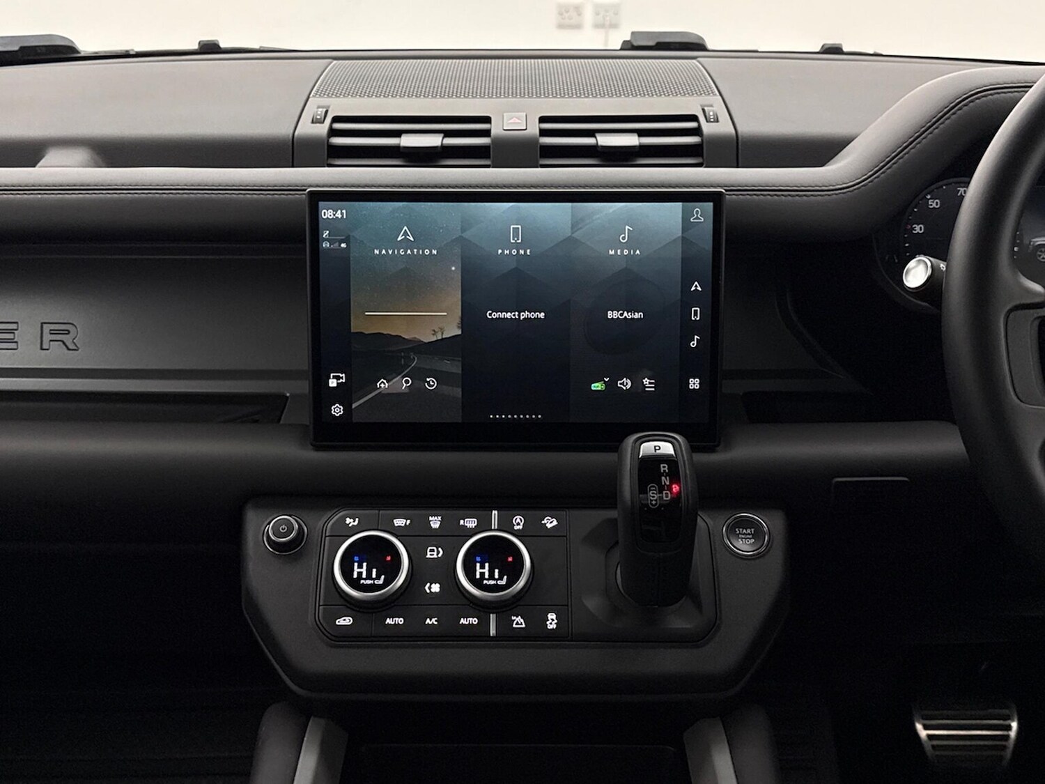 Used Land Rover Defender 2024 for sale - 78191748: Photo 16