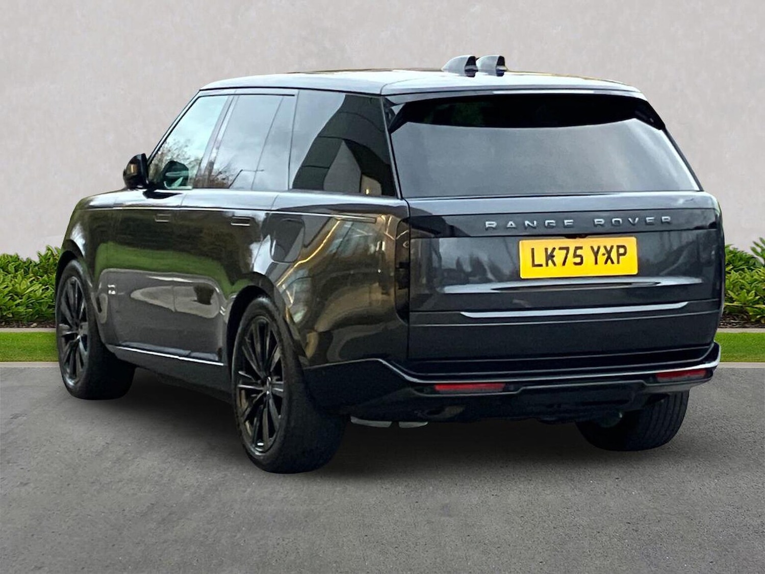 Used Land Rover Range Rover 2025 for sale - 77488128: Photo 2