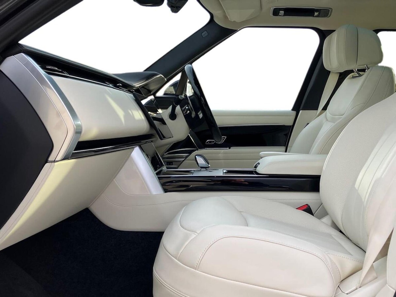 Used Land Rover Range Rover 2025 for sale - 77488128: Photo 3