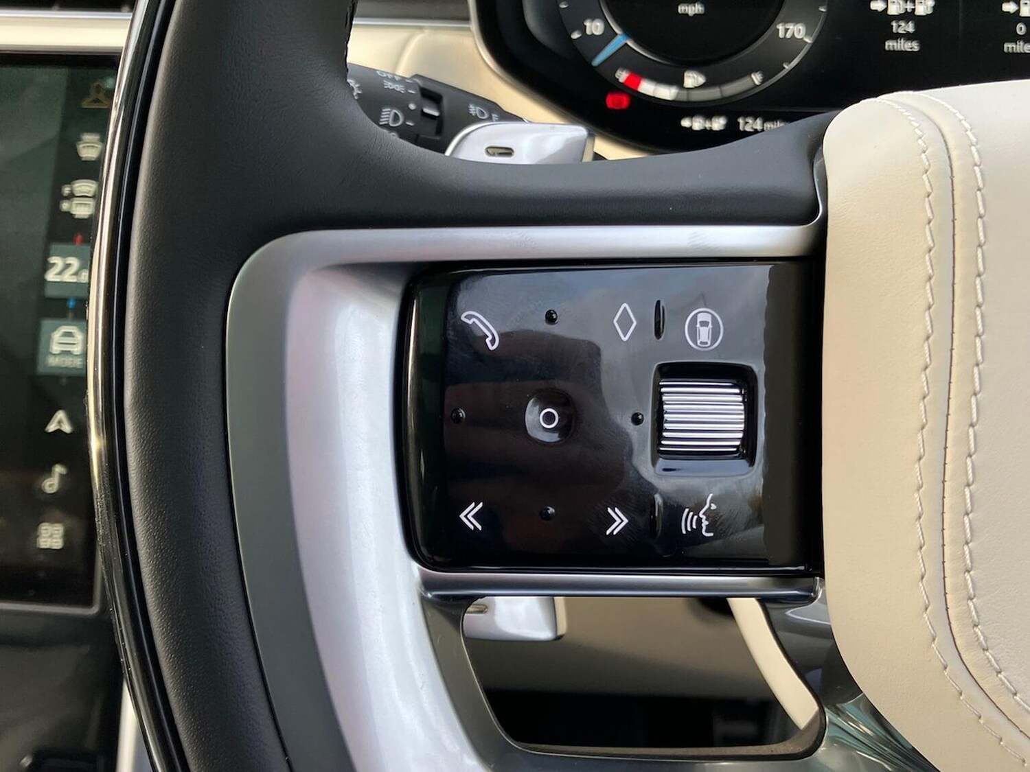 Used Land Rover Range Rover 2025 for sale - 77488128: Photo 31