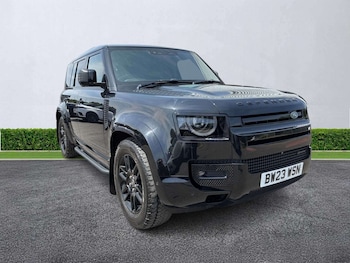 Used Land Rover Defender 2023 for sale - 79194811: Photo