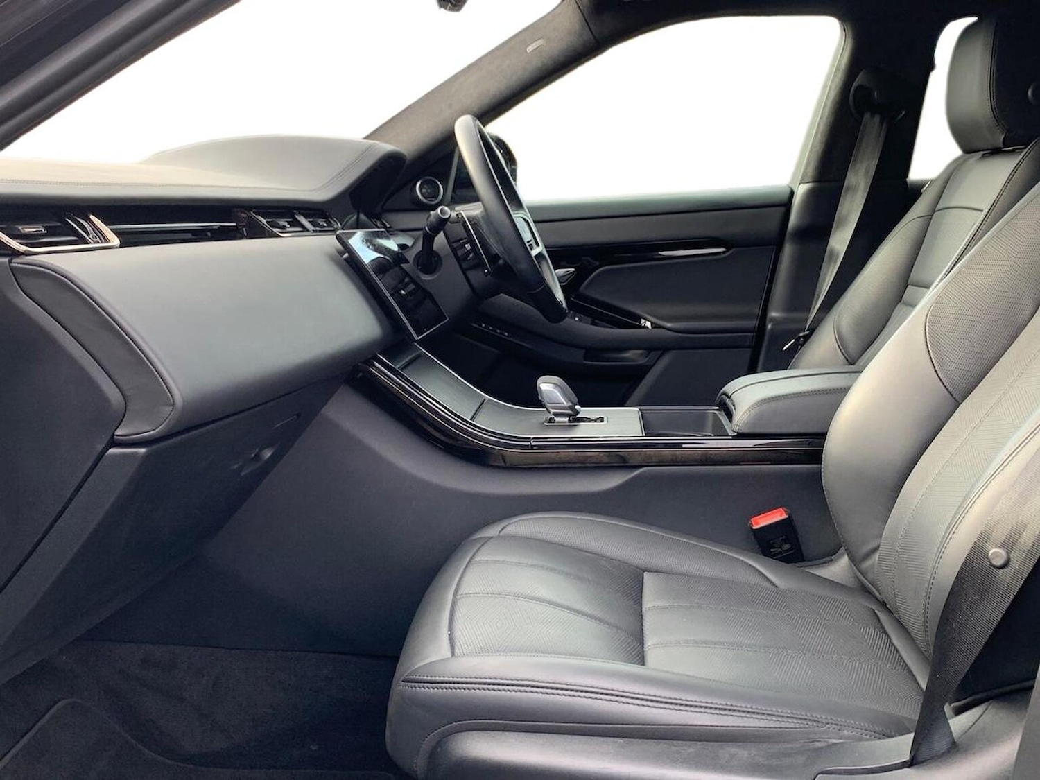 Used Land Rover Range Rover Evoque 2024 for sale - 76464684: Photo 3