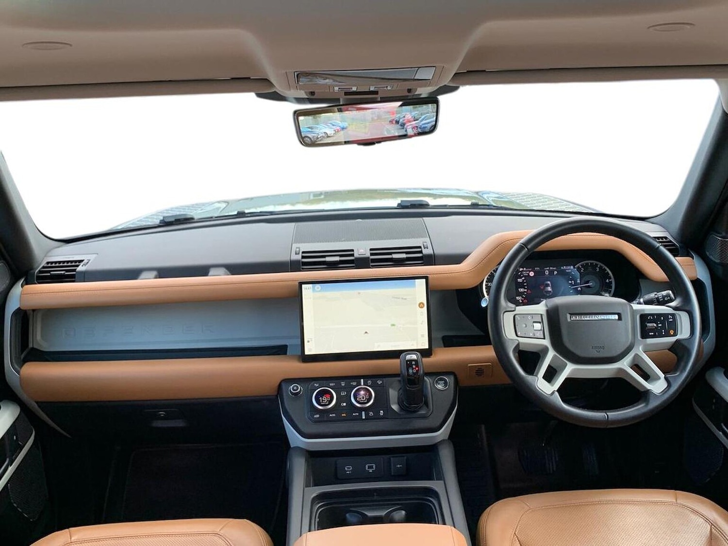 Used Land Rover Defender 2023 for sale - 76387193: Photo 9
