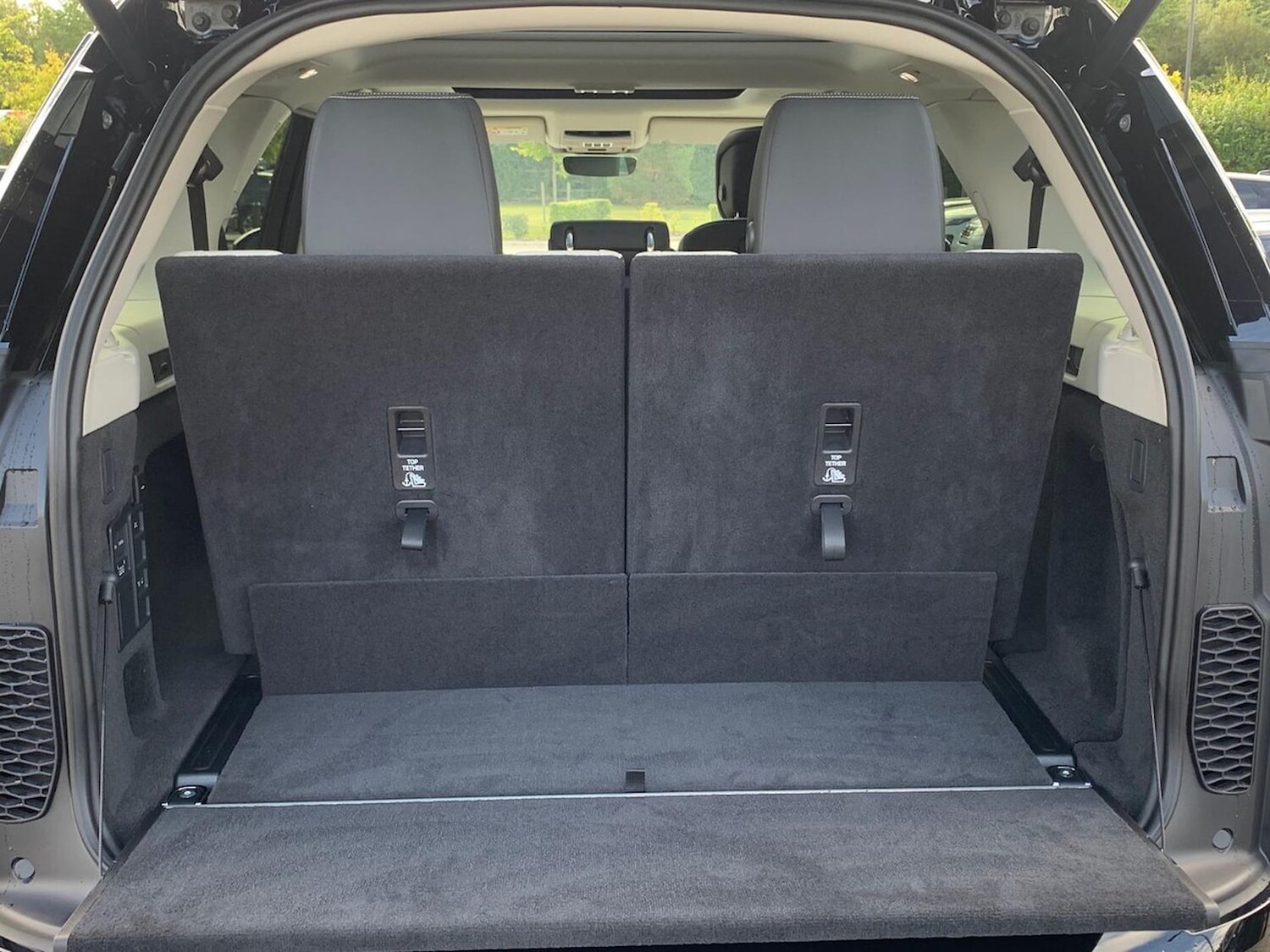 Used Land Rover Discovery 2025 for sale - 78191628: Photo 33