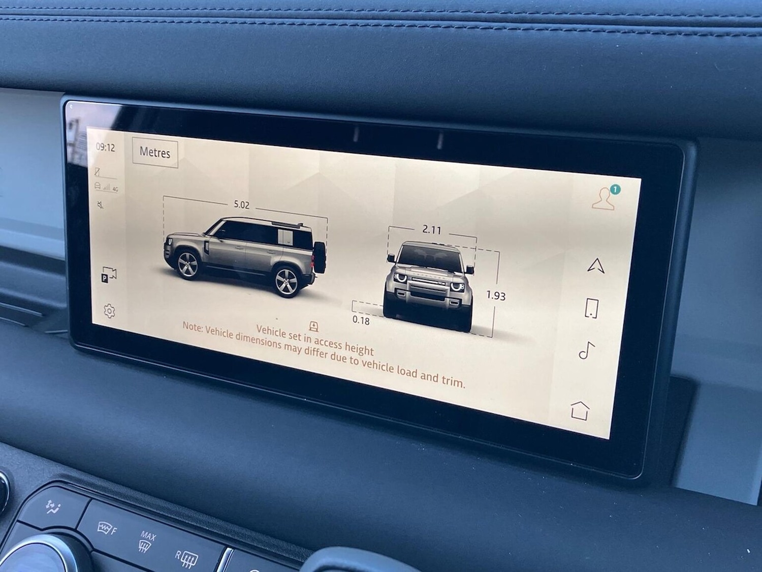 Used Land Rover Defender 2023 for sale - 77701357: Photo 34