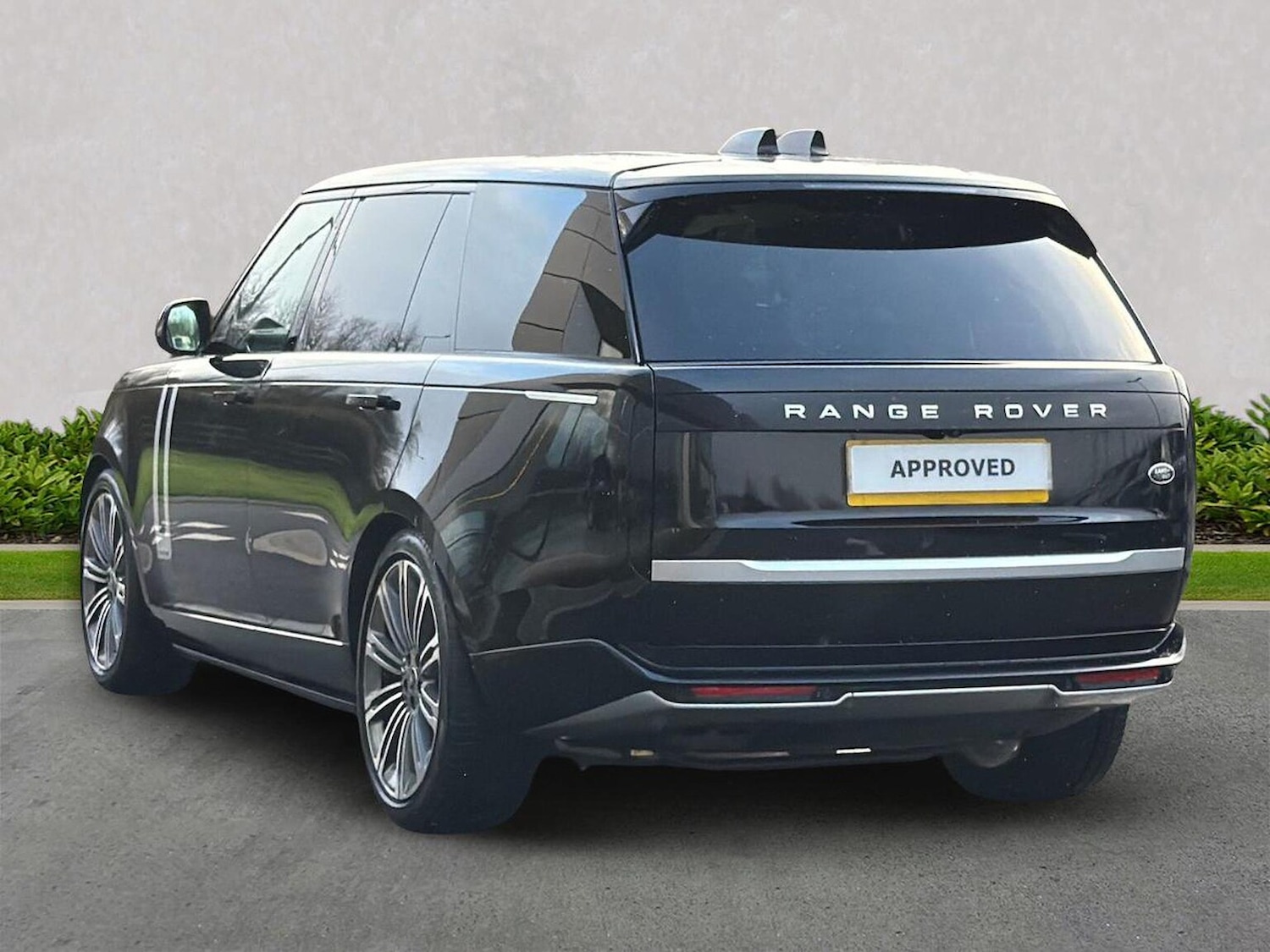 Used Land Rover Range Rover 2022 for sale - 76899717: Photo 2