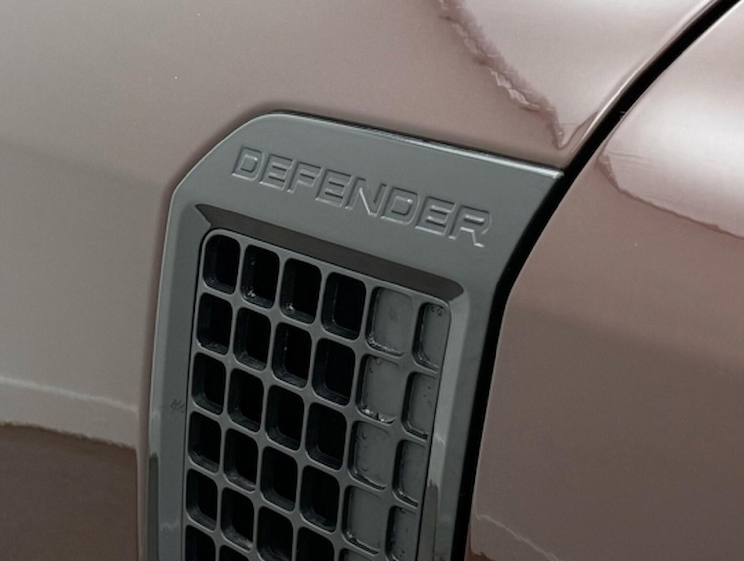 Used Land Rover Defender 2025 for sale - 78064447: Photo 20