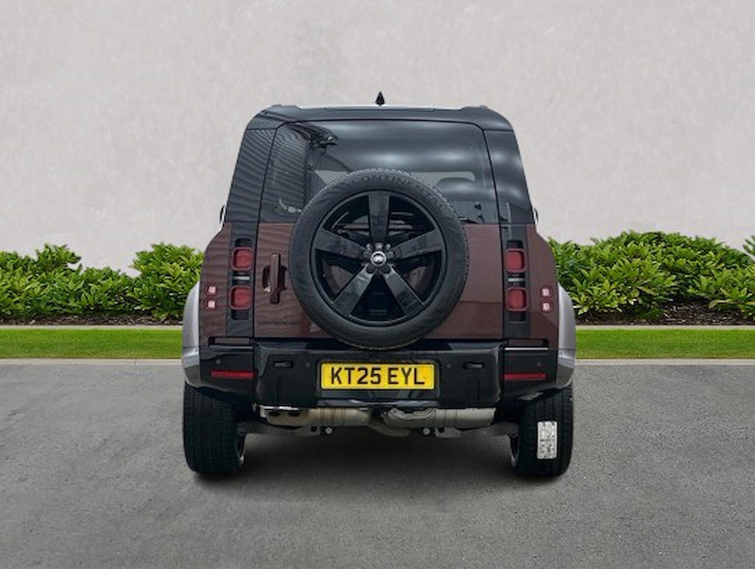 Used Land Rover Defender 2025 for sale - 78064447: Photo 6