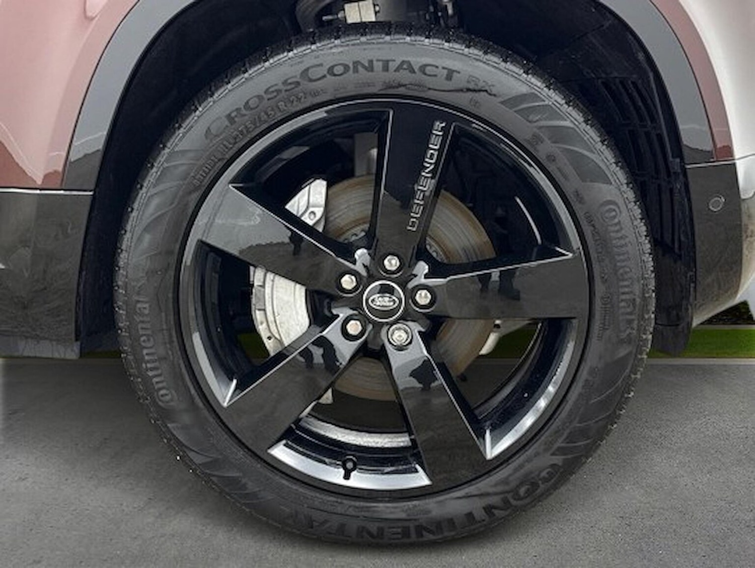 Used Land Rover Defender 2025 for sale - 78064447: Photo 8