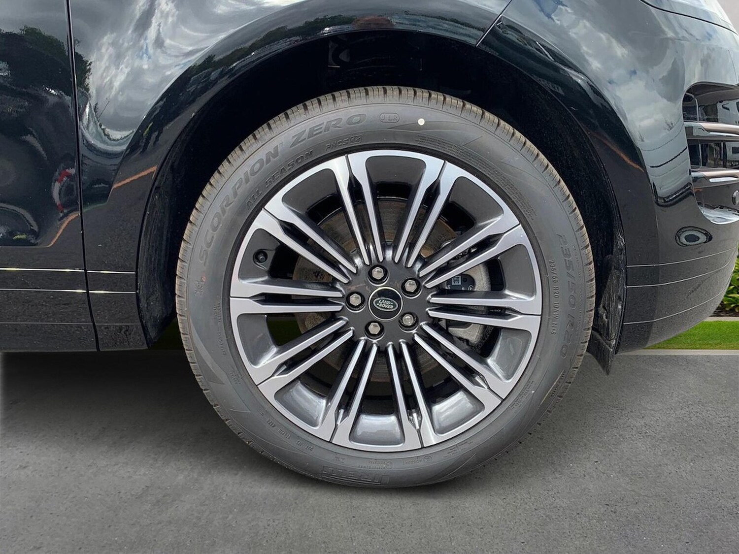 Used Land Rover Range Rover Evoque 2025 for sale - 78191760: Photo 10