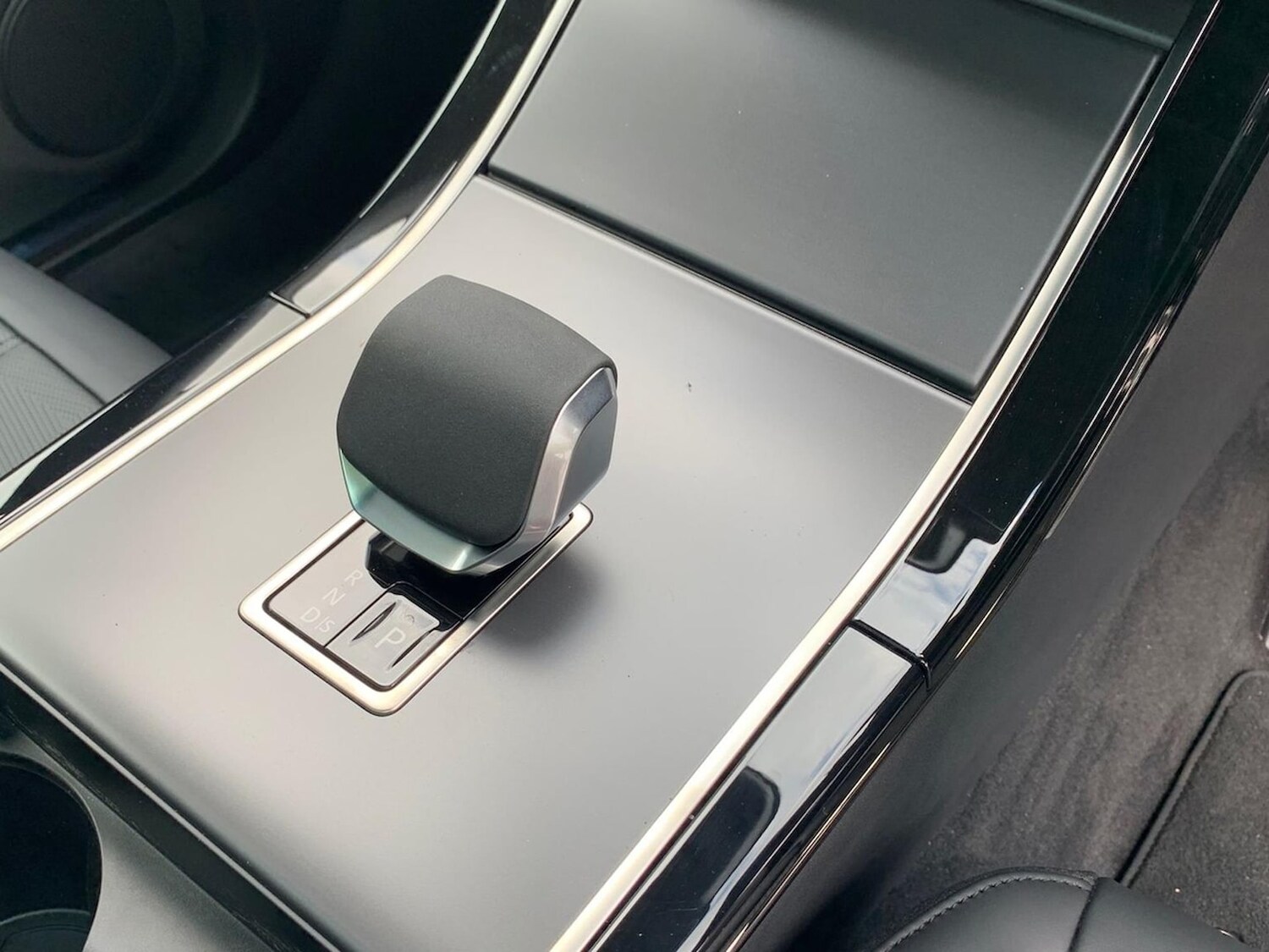 Used Land Rover Range Rover Evoque 2025 for sale - 78191760: Photo 15